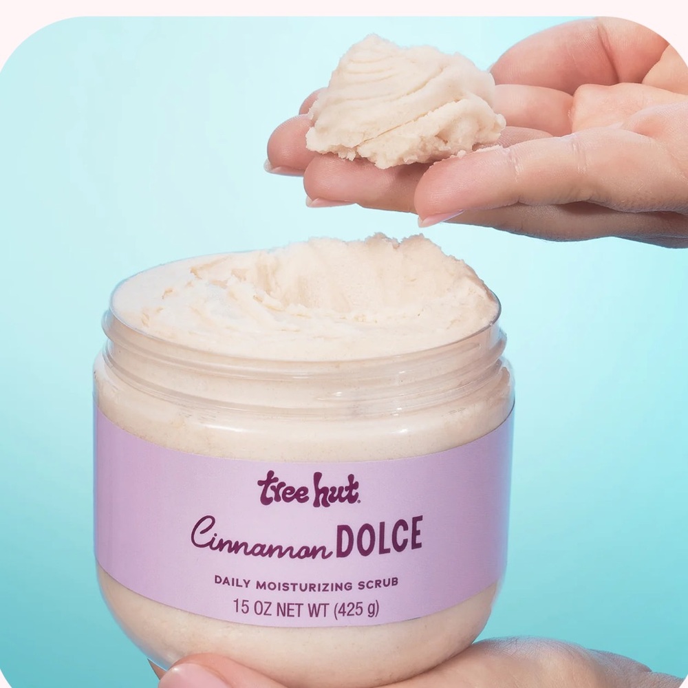 Tree Hut Cinnamon Dulce In Shower Hydration scrub graham cracker coconut caramel - Picture 3 of 7